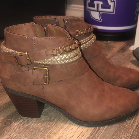 Sugar light brown booties - Picture 1 of 3
